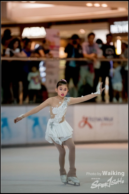 2018-10-02 Ice Skating 0456