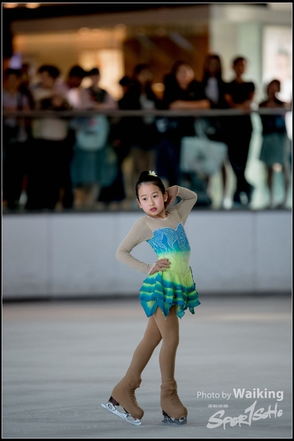 2018-10-03 Ice Skating 0258