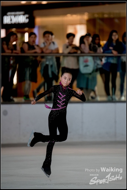 2018-10-03 Ice Skating 0308