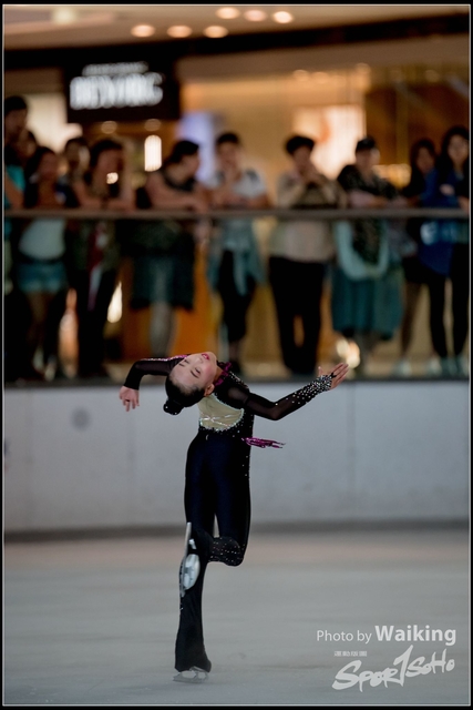 2018-10-03 Ice Skating 0315