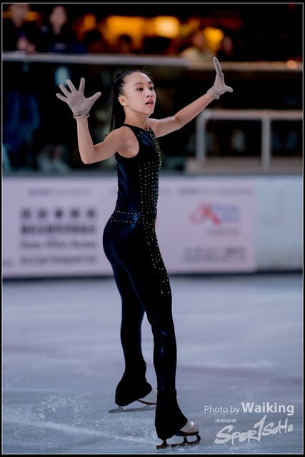 2018-10-03 Ice Skating 0330