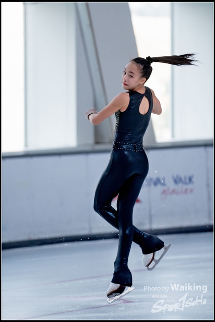2018-10-03 Ice Skating 0335