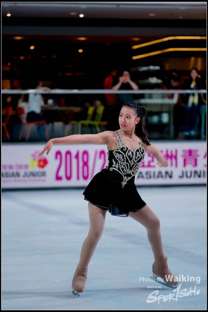 2018-10-03 Ice Skating 0420