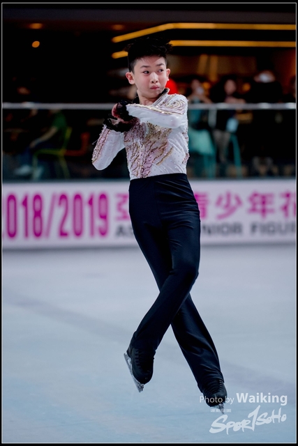 2018-10-03 Ice Skating 0500