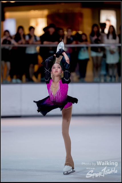 2018-10-03 Ice Skating 0515