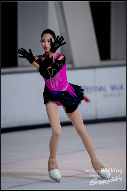 2018-10-03 Ice Skating 0517