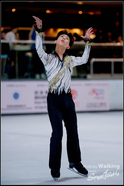 2018-10-03 Ice Skating 0611