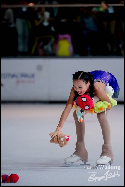 2018-10-03 Ice Skating 0647