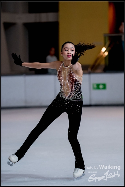 2018-10-03 Ice Skating 0655