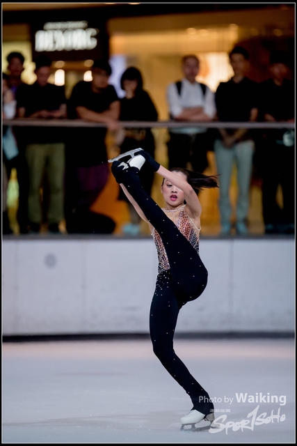 2018-10-03 Ice Skating 0659