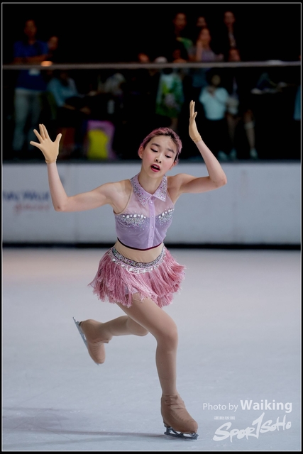 2018-10-03 Ice Skating 0726