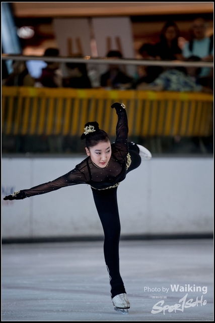 2018-10-04 Ice Skating 0324
