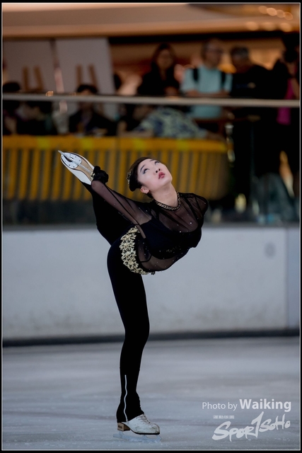2018-10-04 Ice Skating 0326