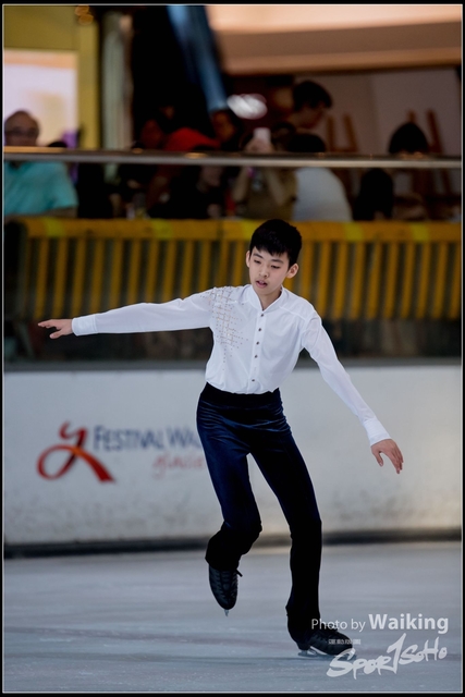 2018-10-04 Ice Skating 0385