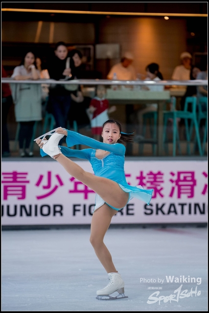 2018-10-04 Ice Skating 0445