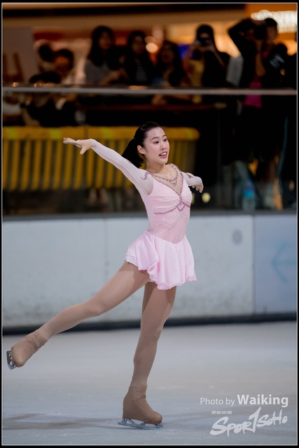 2018-10-04 Ice Skating 0547