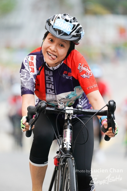 2018-10-15 30 km Ride Participants_Kowloon Park Drive-750