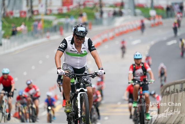 2018-10-15 30 km Ride Participants_Kowloon Park Drive-767