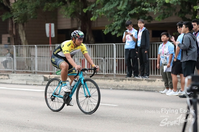 Rider082