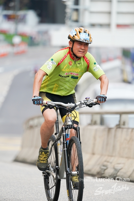 2018-10-15 30 km Ride Participants_Kowloon Park Drive-453