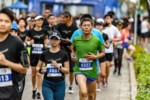 2018 Guy x Mizuno Run 0120