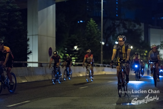 2018-10-15 50 km Ride Participants_Kowloon Park Drive-429