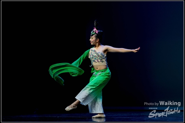 2018-10-14 Solo Dance 0926
