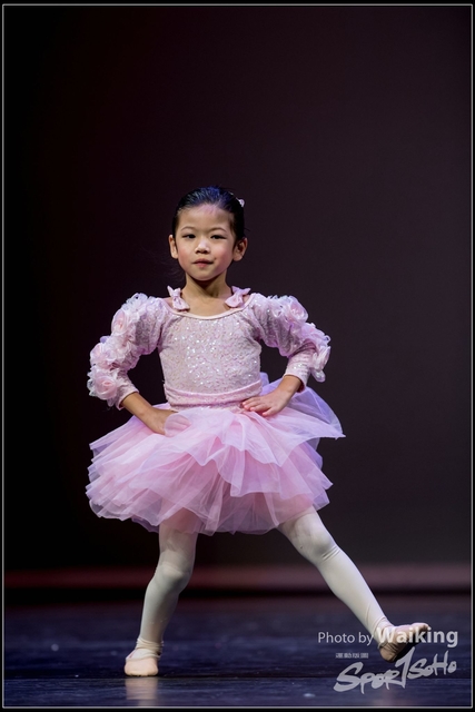 2018-10-14 Solo Dance 1593