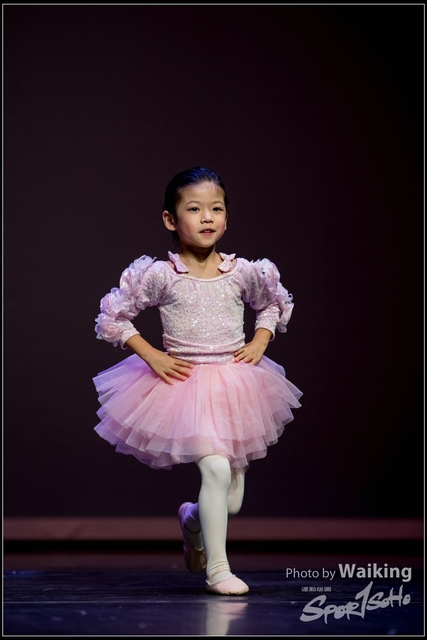 2018-10-14 Solo Dance 1596