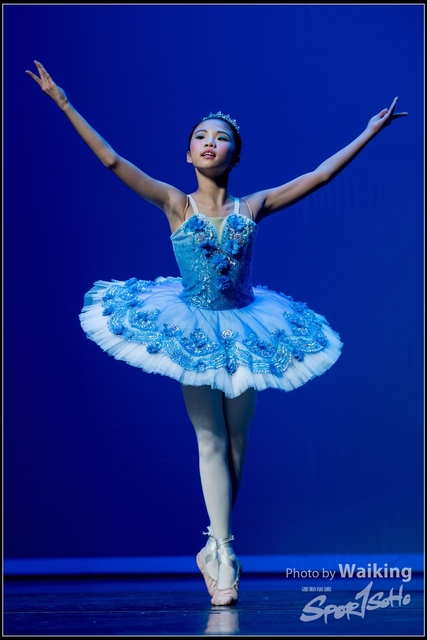 2018-10-14 Solo Dance 2155