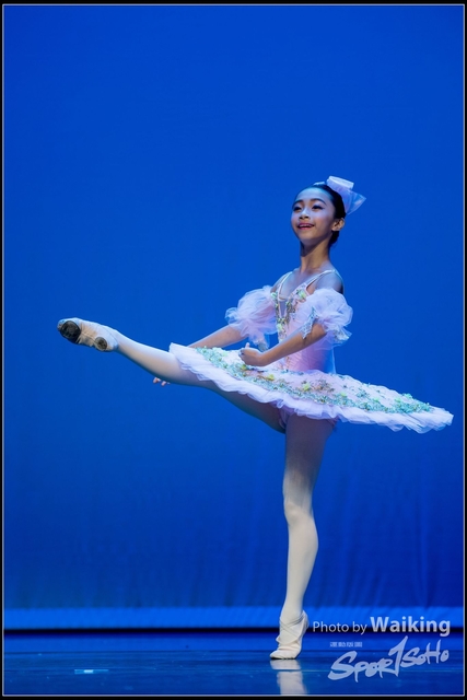 2018-10-14 Solo Dance 2172