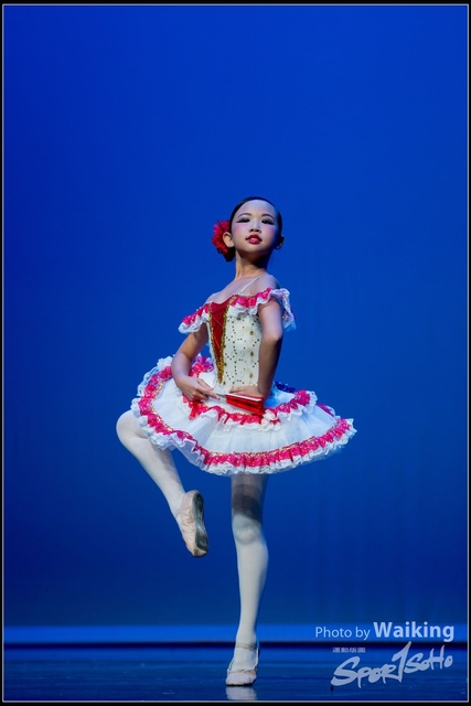2018-10-14 Solo Dance 2182