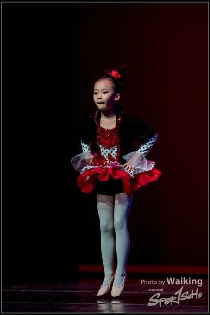 2018-10-14 Solo Dance 1654