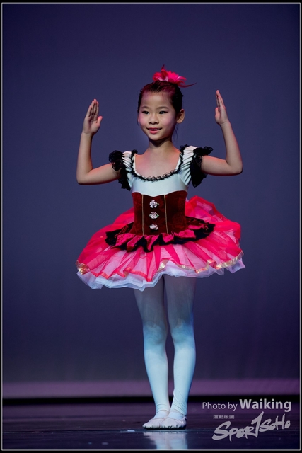 2018-10-14 Solo Dance 1668