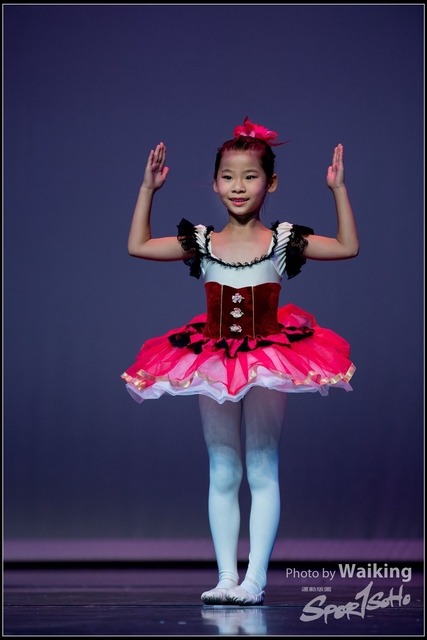 2018-10-14 Solo Dance 1675