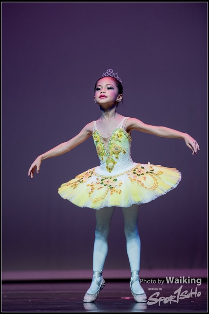 2018-10-14 Solo Dance 1684
