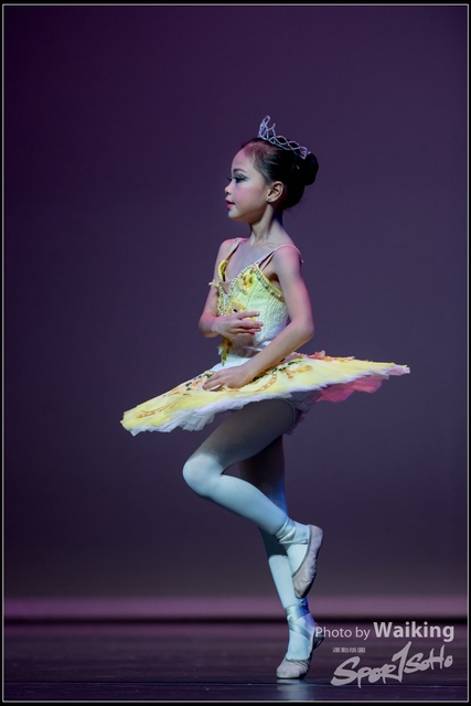 2018-10-14 Solo Dance 1686