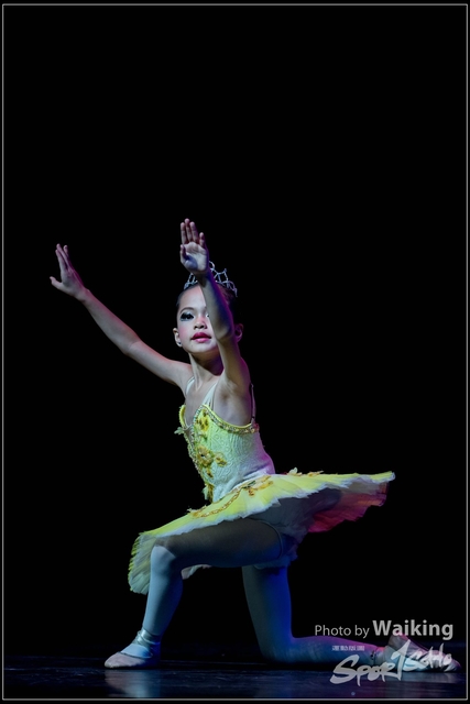 2018-10-14 Solo Dance 1688