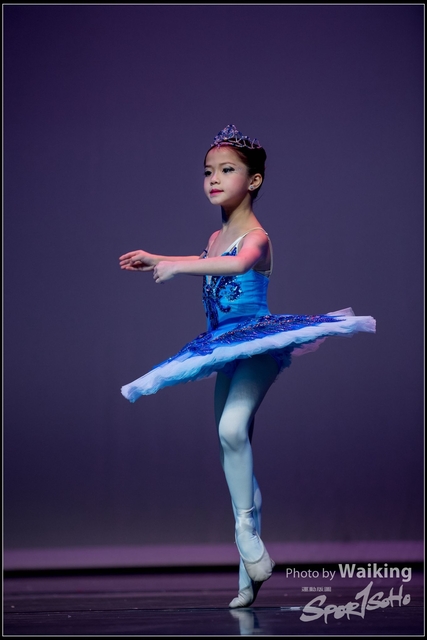 2018-10-14 Solo Dance 1691