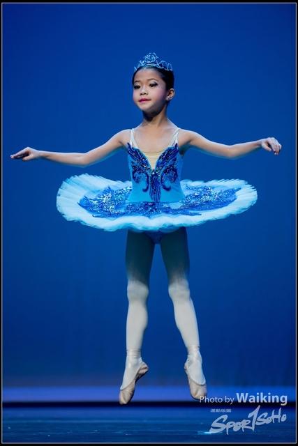 2018-10-14 Solo Dance 1697
