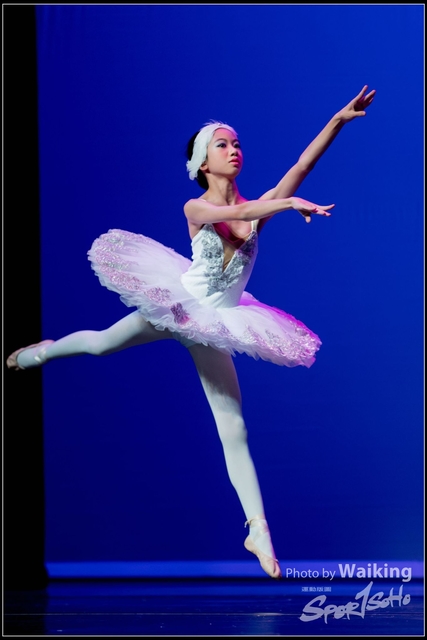 2018-10-14 Solo Dance 2273