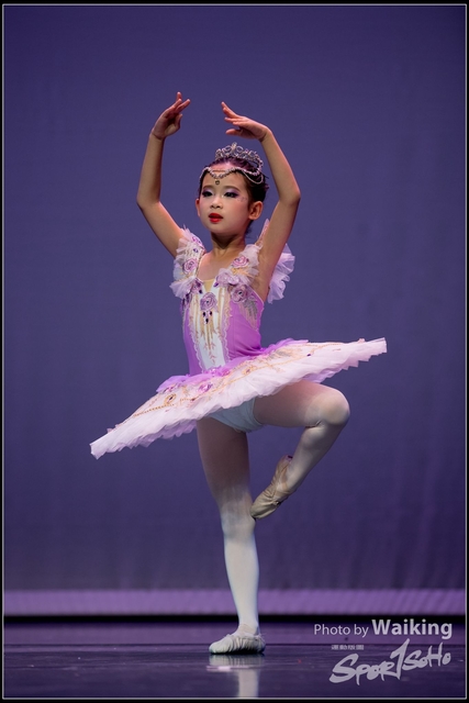 2018-10-14 Solo Dance 1738