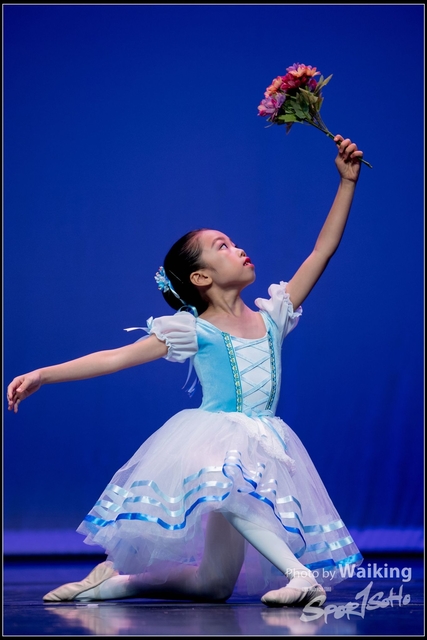 2018-10-14 Solo Dance 1748
