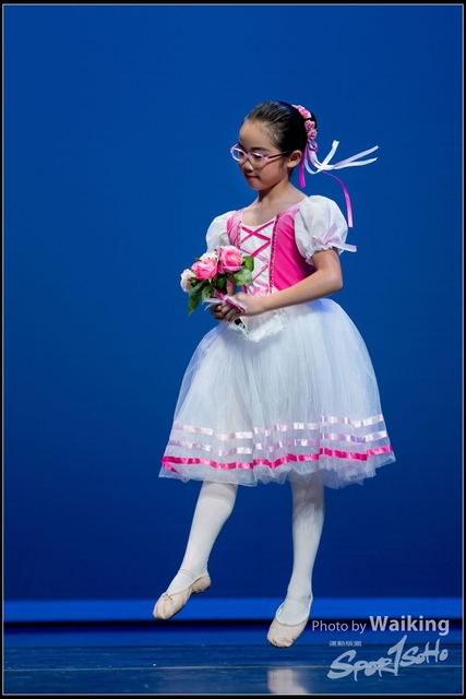2018-10-14 Solo Dance 1799