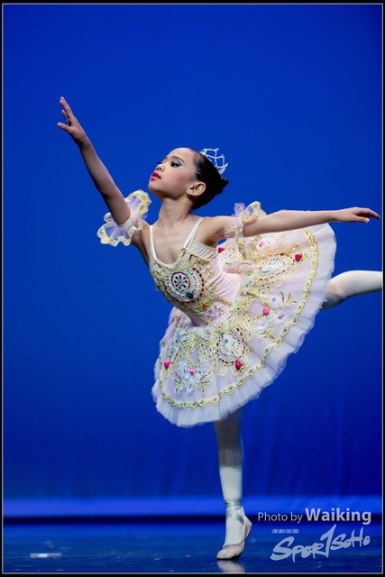 2018-10-14 Solo Dance 1821