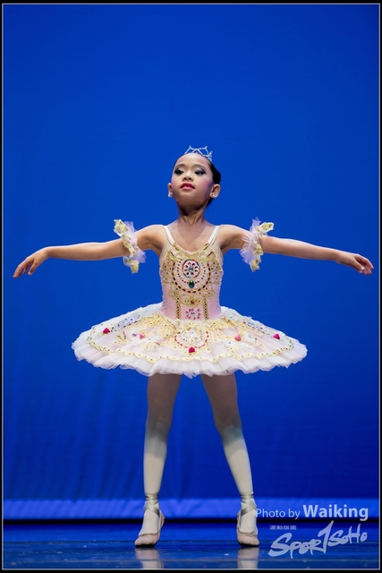 2018-10-14 Solo Dance 1822