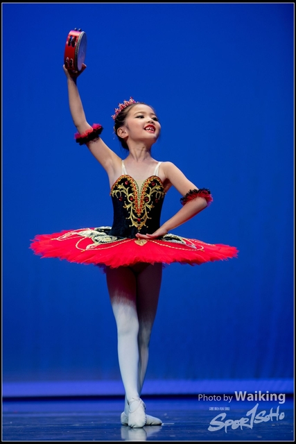 2018-10-14 Solo Dance 1826