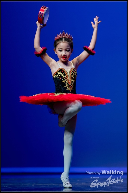 2018-10-14 Solo Dance 1833