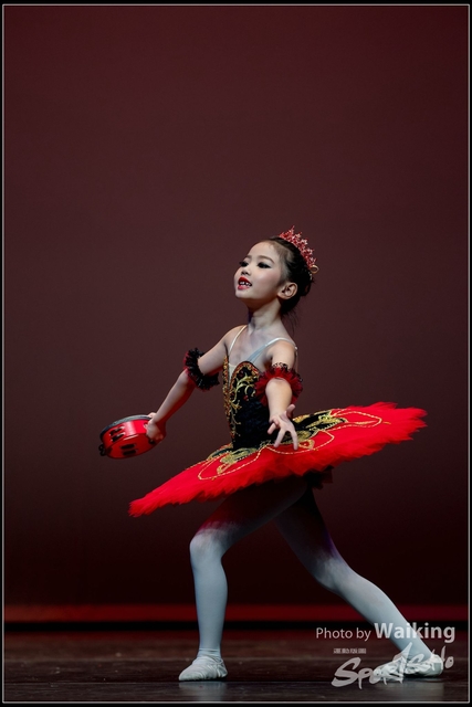 2018-10-14 Solo Dance 1838