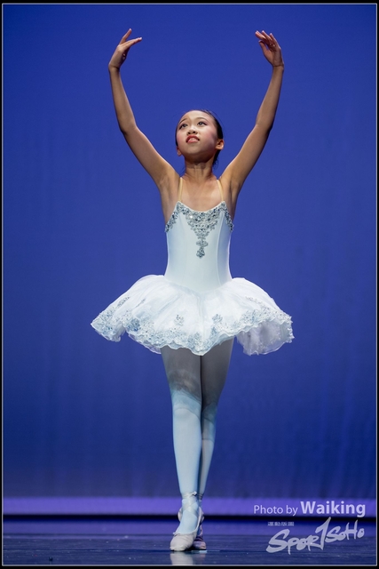 2018-10-14 Solo Dance 2384